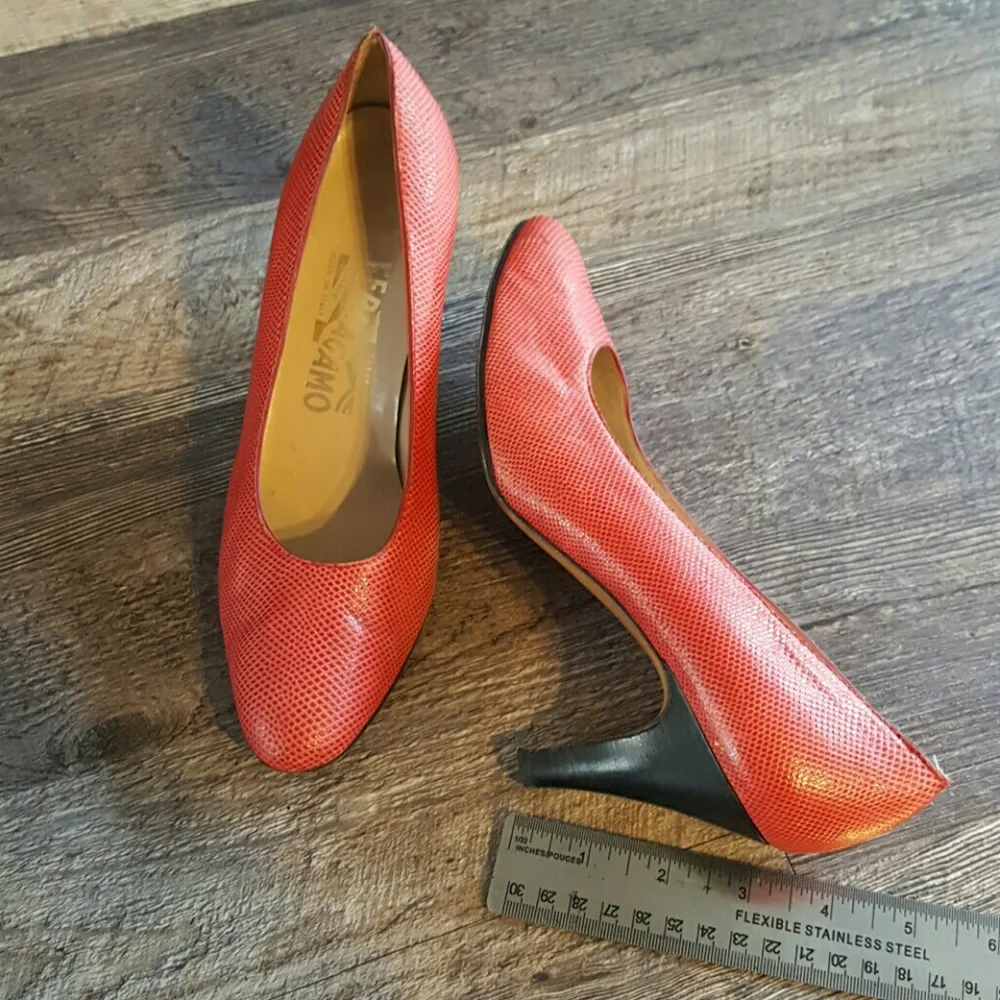 Salvatore Ferragamo women heels red shoes size 8B
